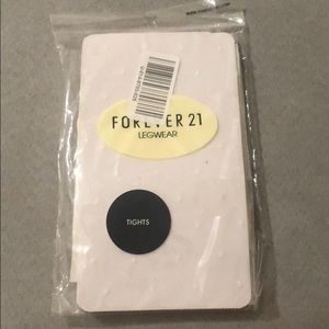 $5 when bundled
Forever 21 tights